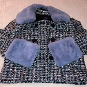 Amazing halogen tweed jacket with detachable fur collar and cuffs!